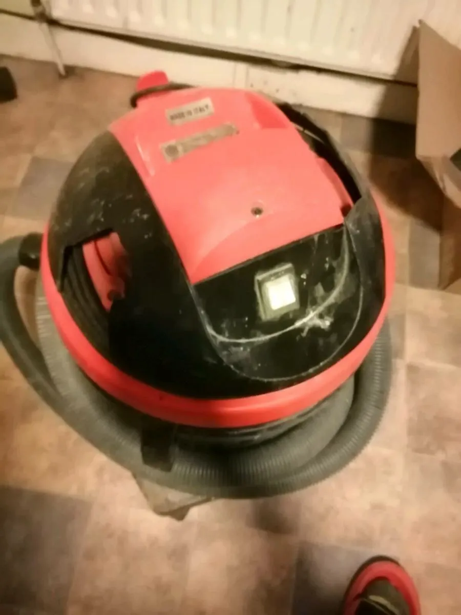 Industrial hoover - Image 2