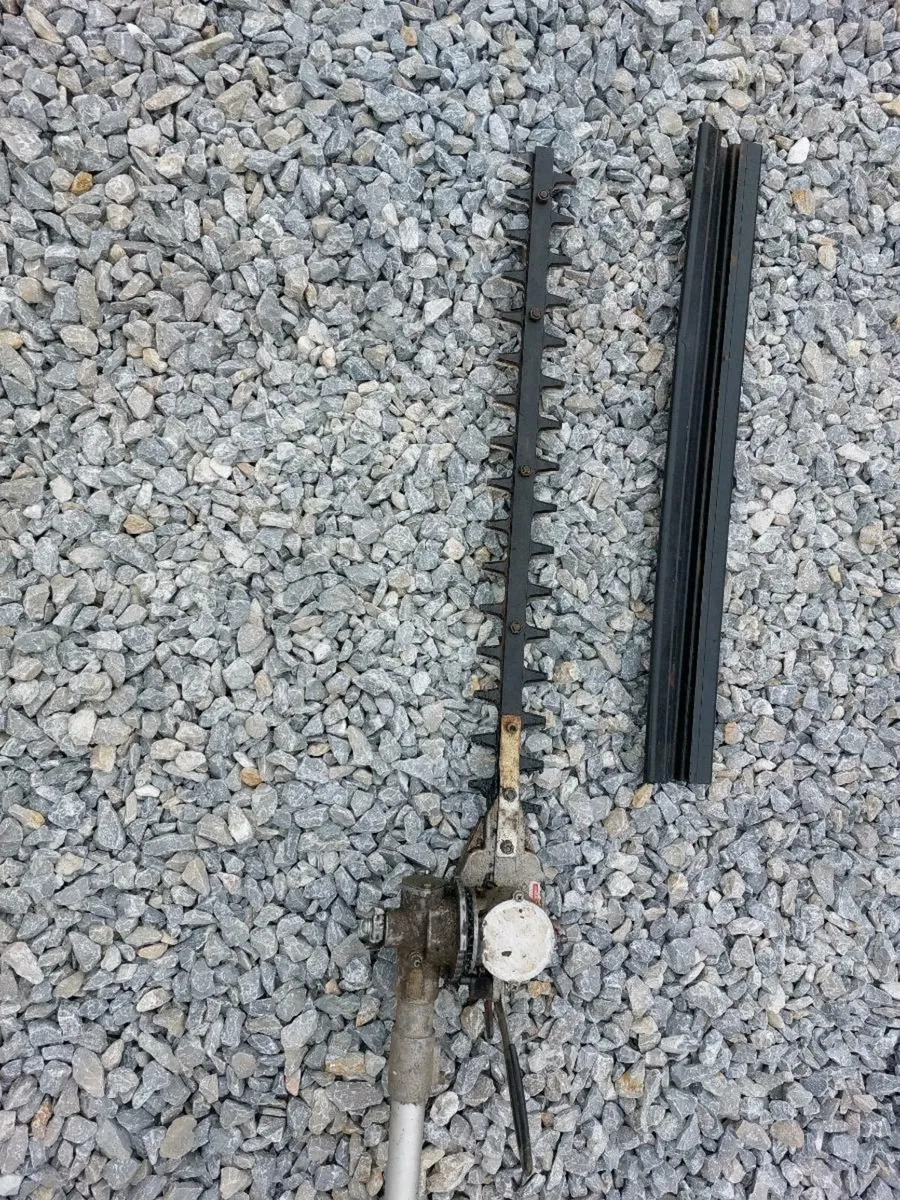 Hedge trimmer - Image 2