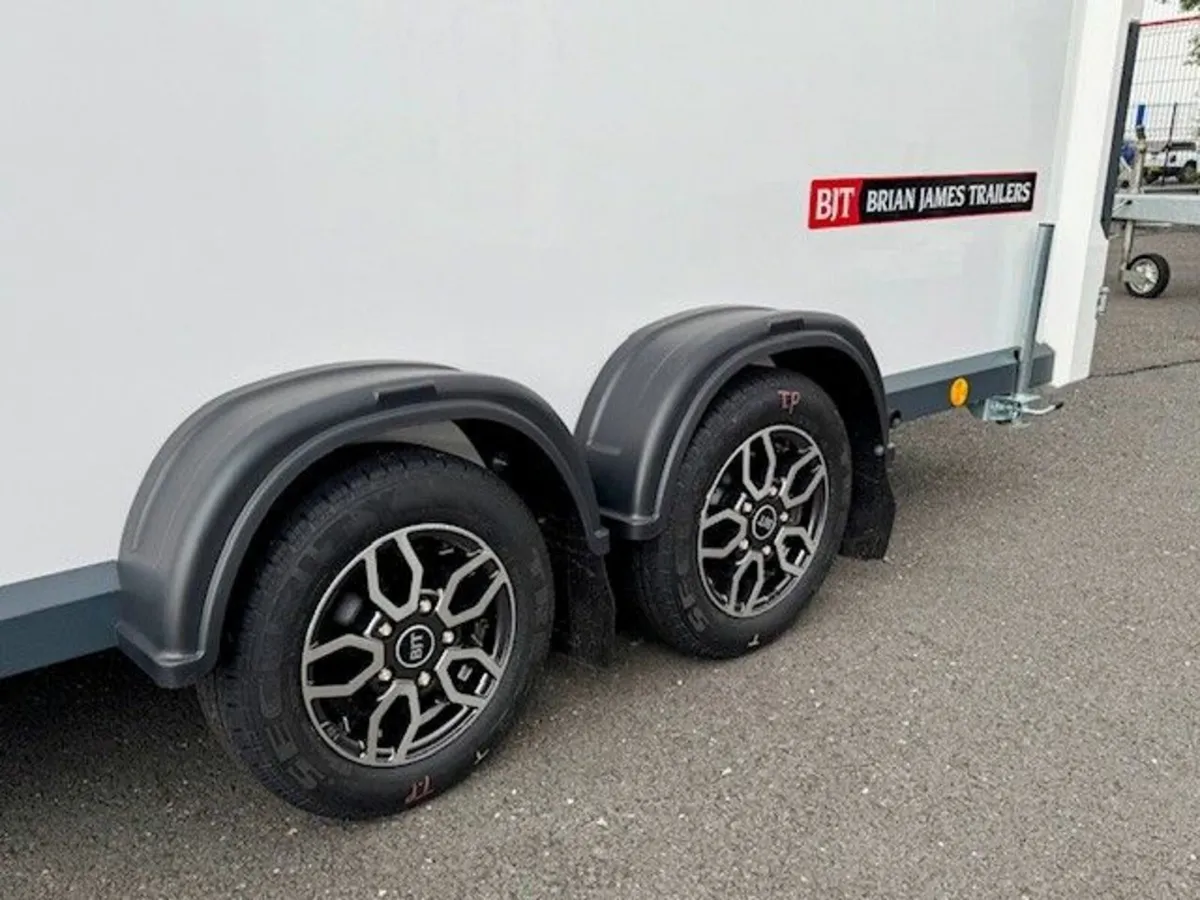 Brian James Box Van Range - Image 4