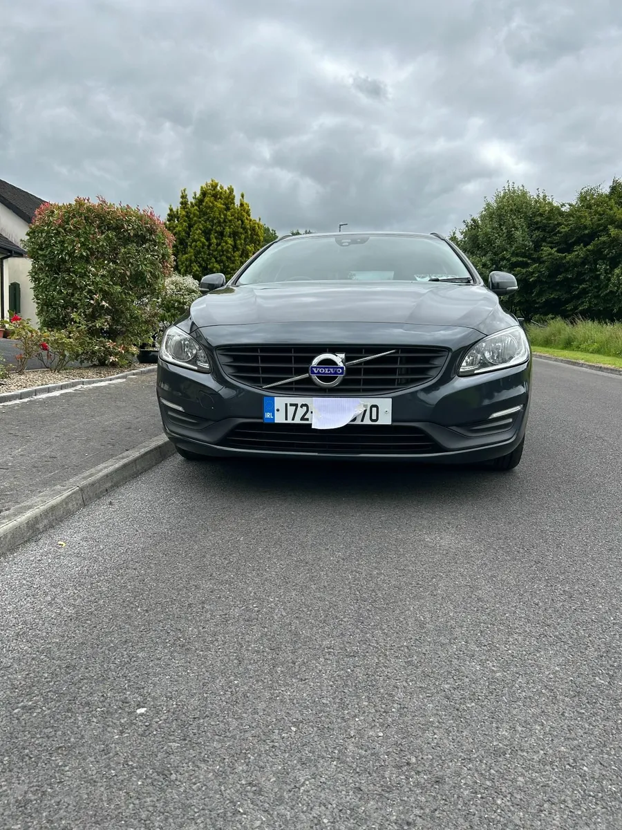 Volvo V60 D3 2017 - Image 1