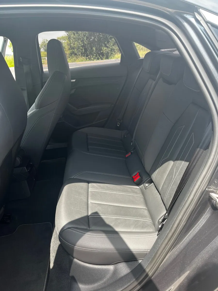211 Audi A3 S-Line 1L TFSI - Image 4
