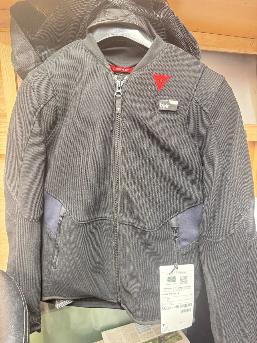 Dainese smart motorbike jacket - Image 1