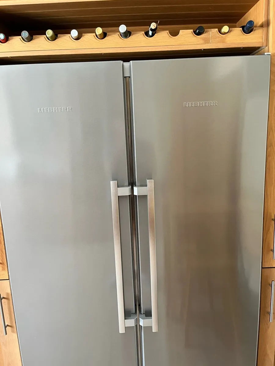 Fridge freezer