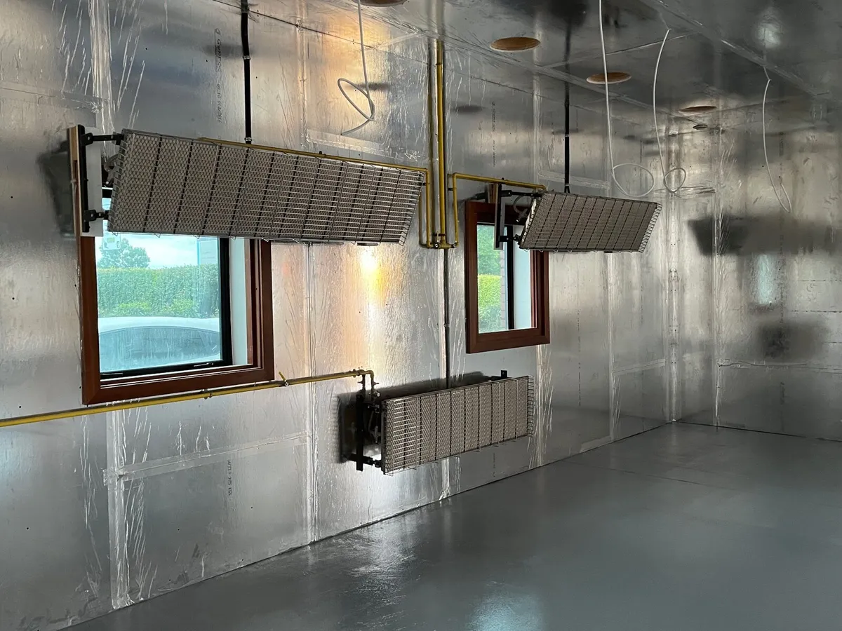 Gas heater - Image 1