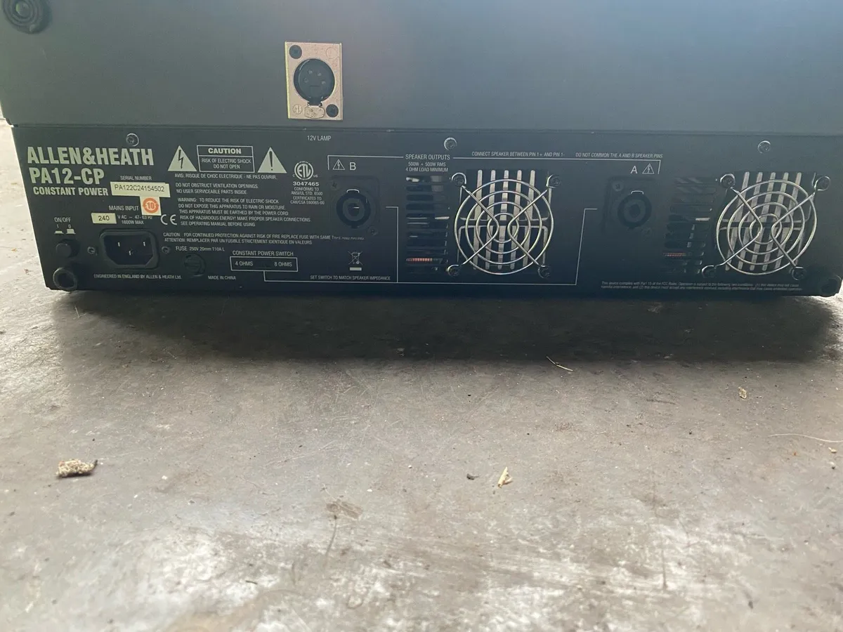 Allen & Heath powered mixer - Image 2