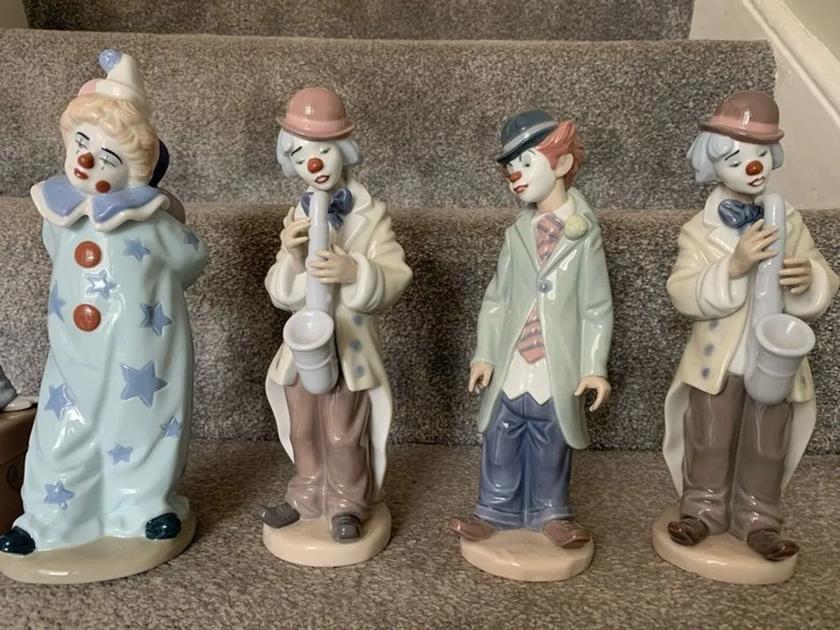 5 x collectors Clowns (Lladro and Nadal) - Image 3