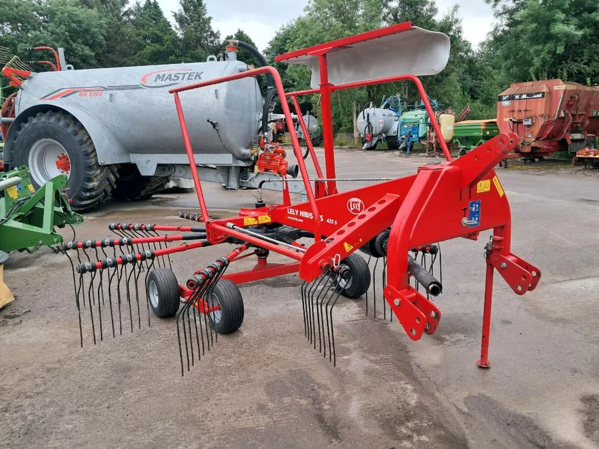 Lely Hibiscus Single Rotor Rake - Image 2