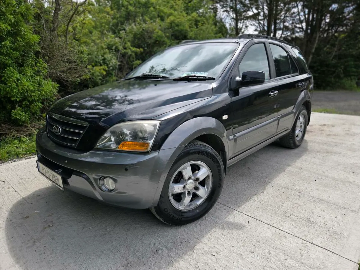 2007 Kia Sorento - Image 2
