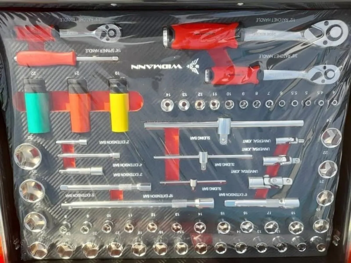 New 7 drawer tool chest free delivery - Image 3