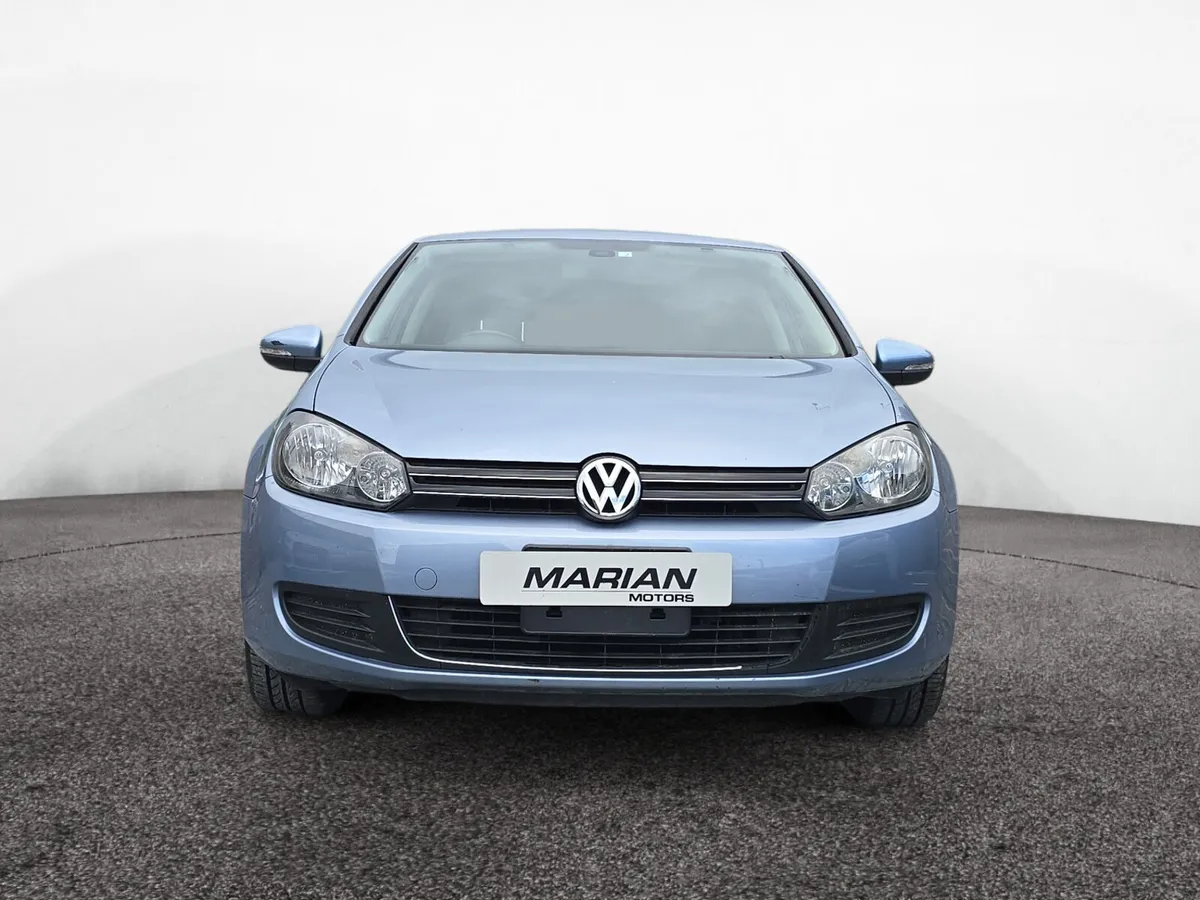 Volkswagen Golf Automatic - Image 2