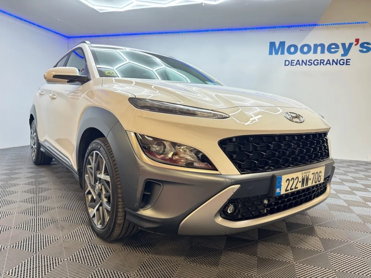 Hyundai Kona 1.6 Hybrid Executive Auto - Image 4