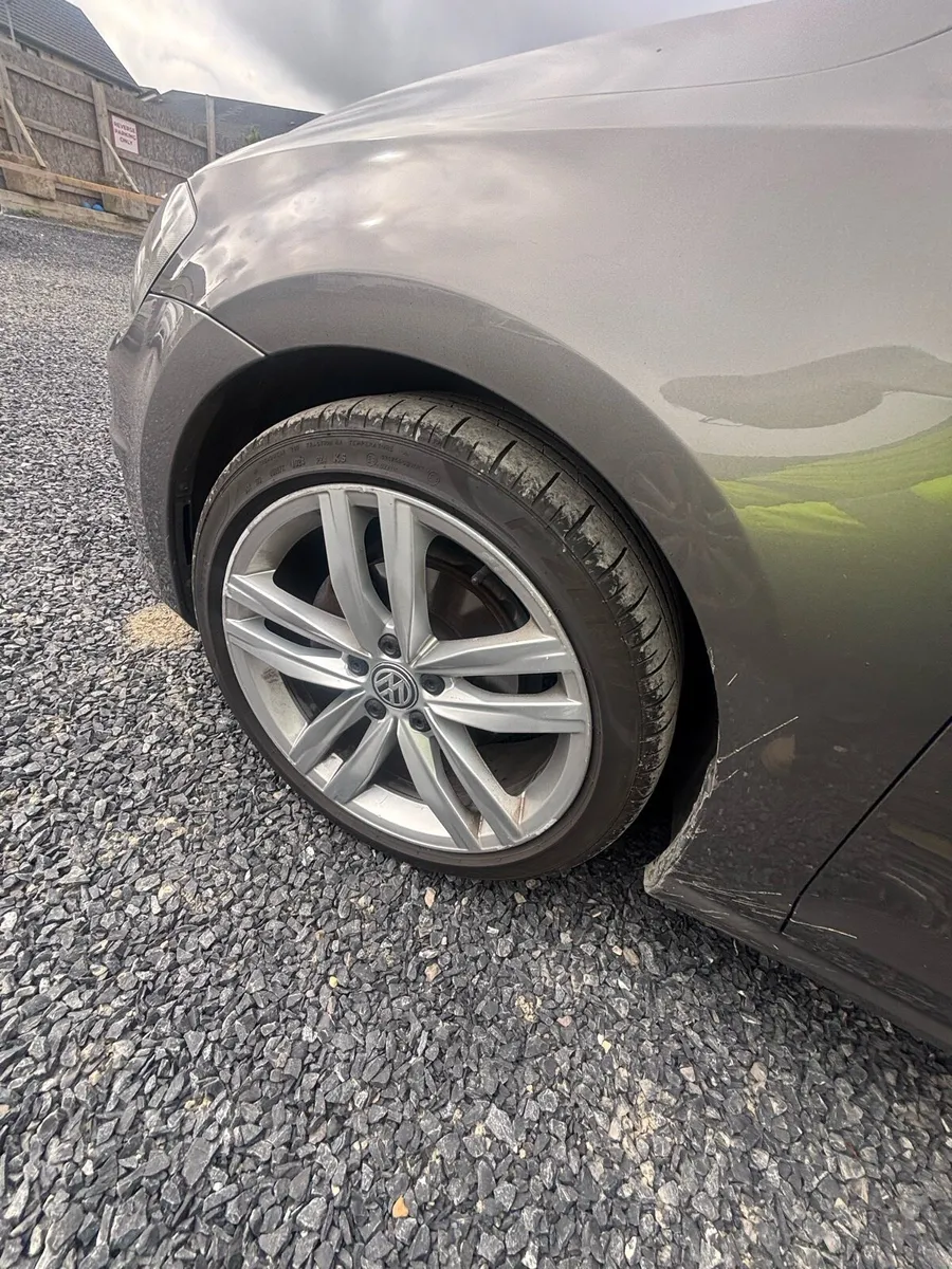 Volkswagen Golf Highline - Image 4
