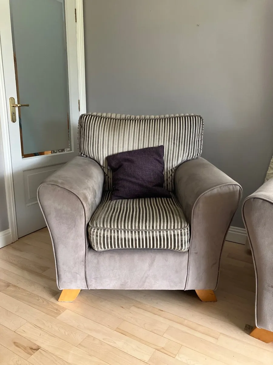 Couch / sofa and armchairs - Image 4