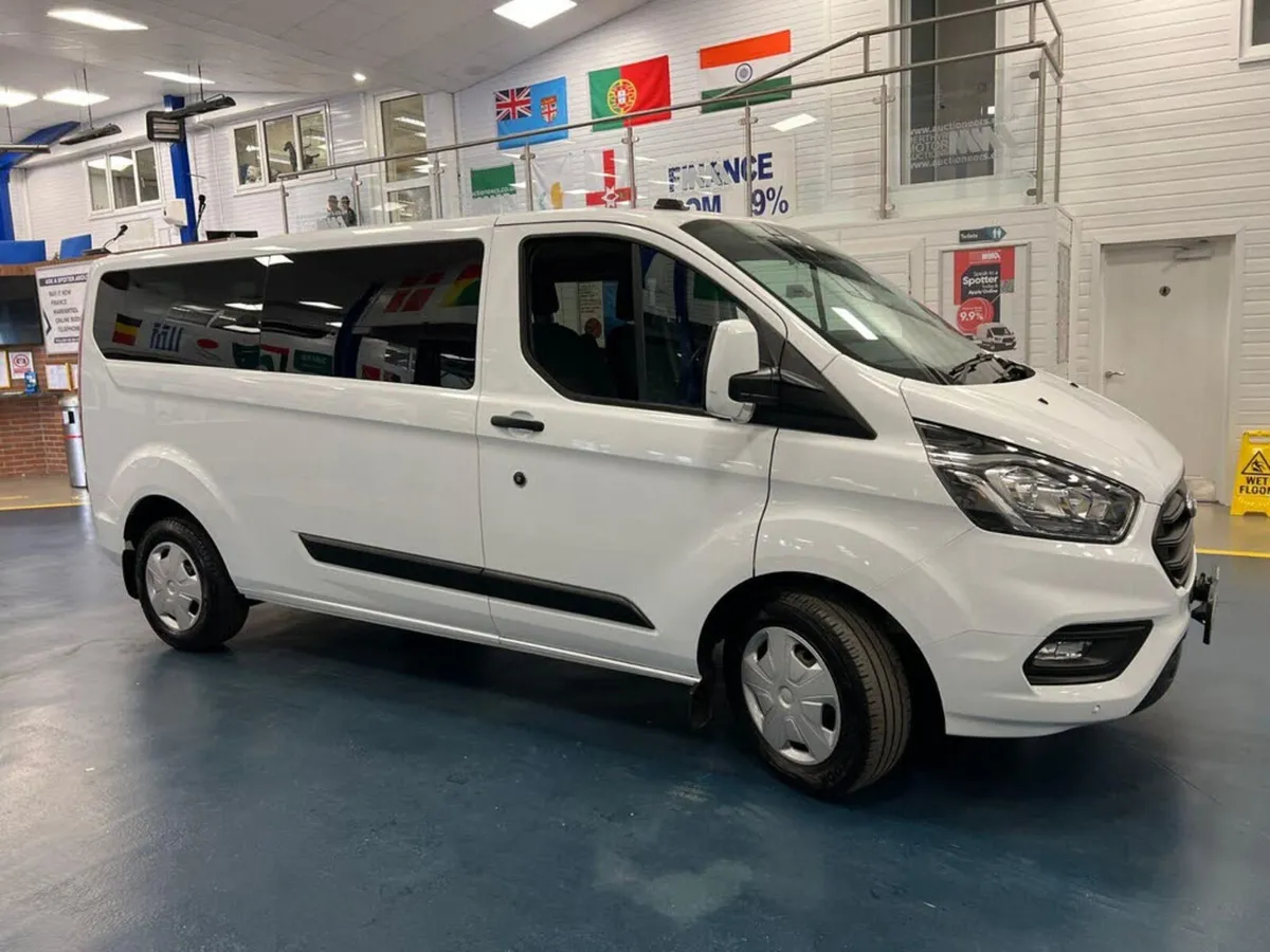OUTSTANDING 2022 TRANSIT CUSTOM 130 LWB KOMBI BUS