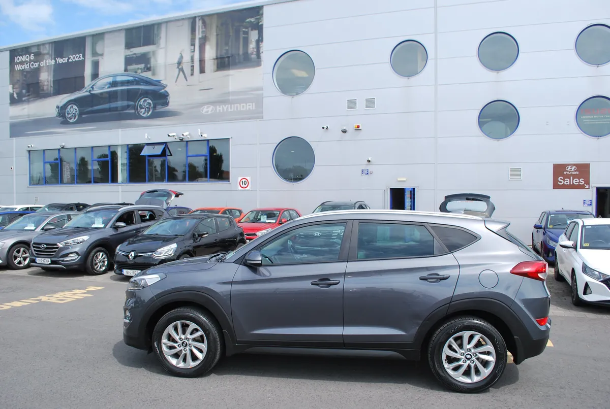 Hyundai Tucson 2017 - Image 2