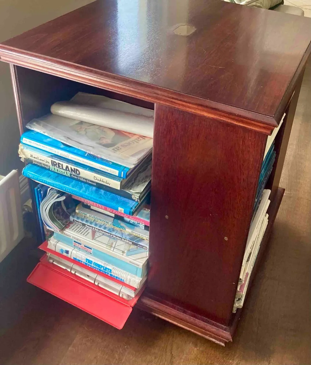 Four-sided mahogony bookcase - Image 2