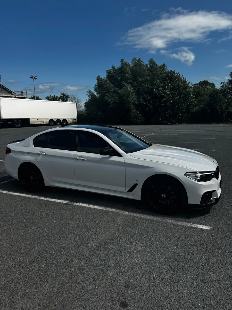 BMW 530e M-Sport 252bhp immaculate condition - Image 3