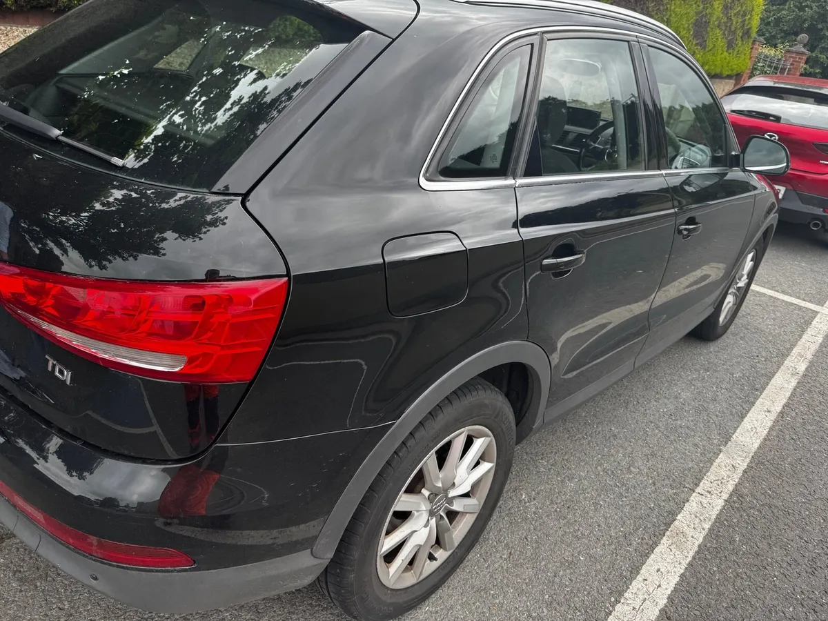 Audi Q3 2012 2.0TDI - Image 4