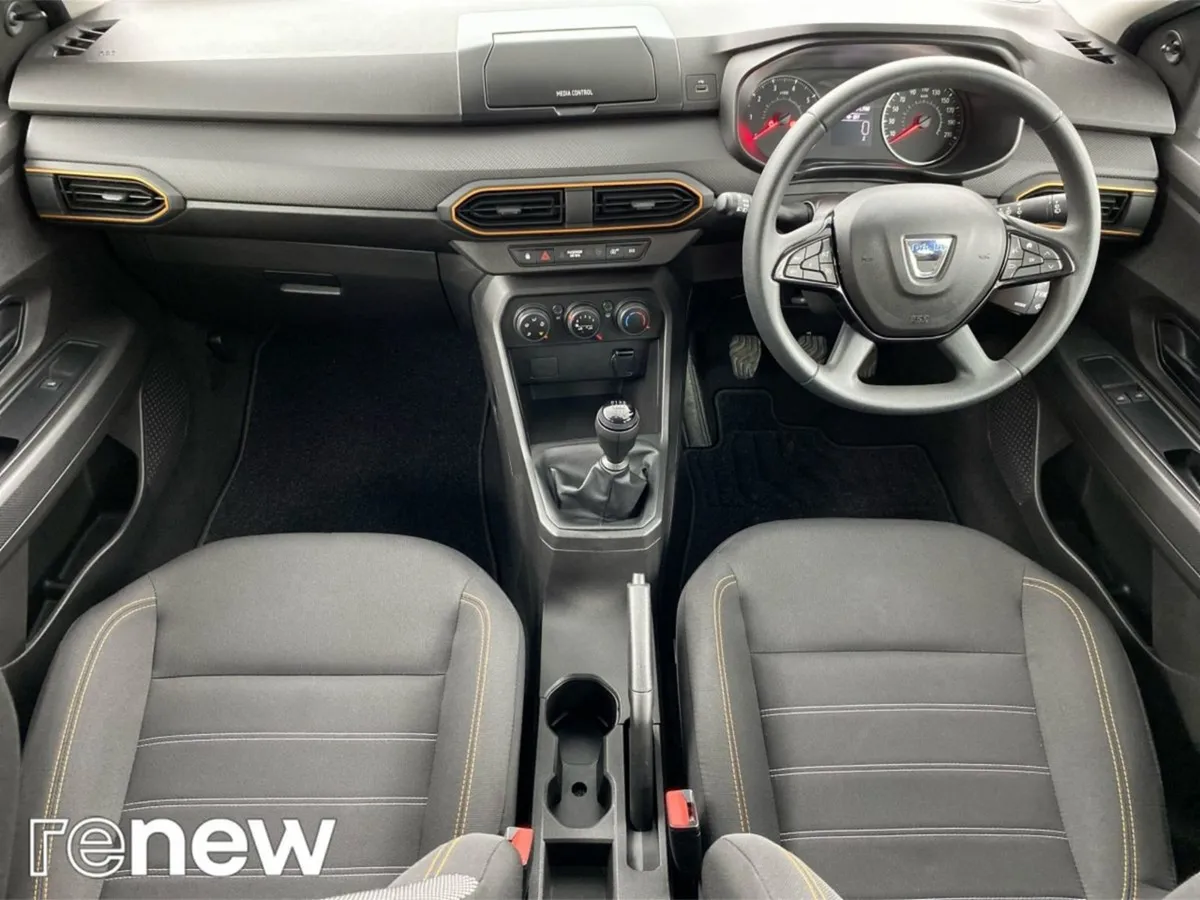 Dacia Sandero Stepway TCe 90 Stepway Essential - Image 4