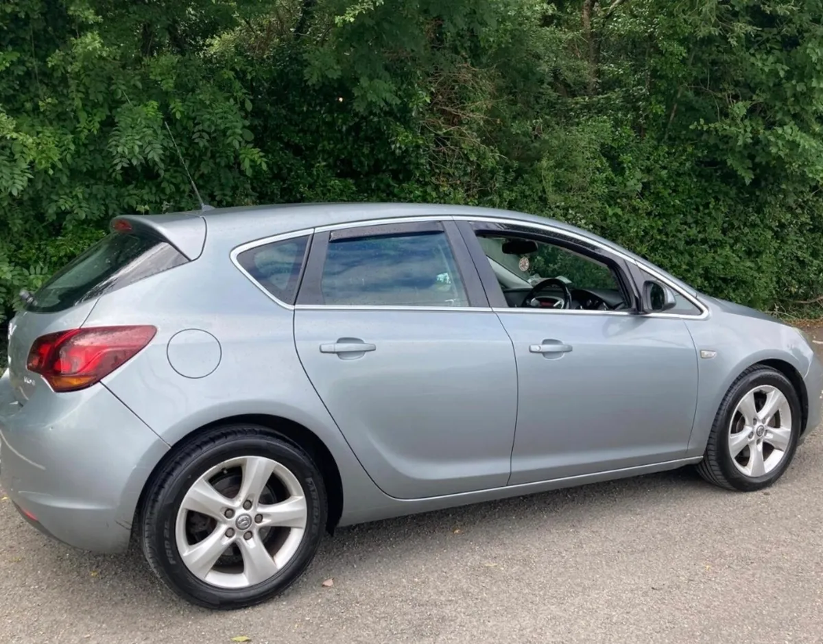 2012 OPEL ASTRA 1.7CDTi SRI 123BHP - Image 1