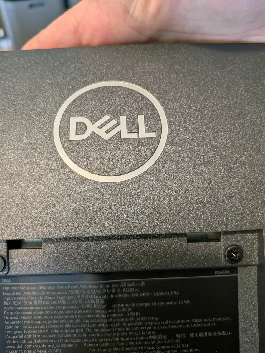Dell 24" Monitor – P2422H Full HD LED IPS - Image 4