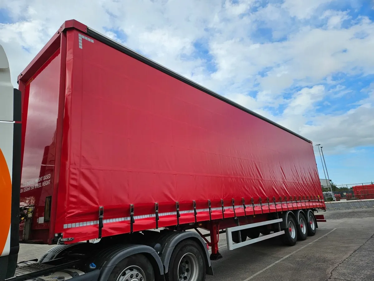 SDC CURTAINSIDER - Image 2