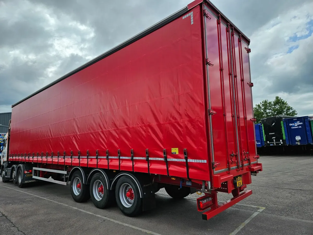 SDC CURTAINSIDER - Image 3