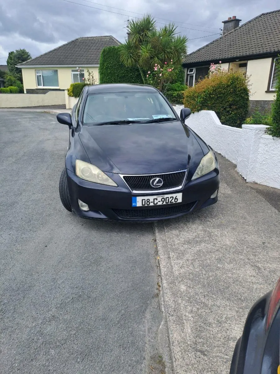 Lexus IS220D - Image 3