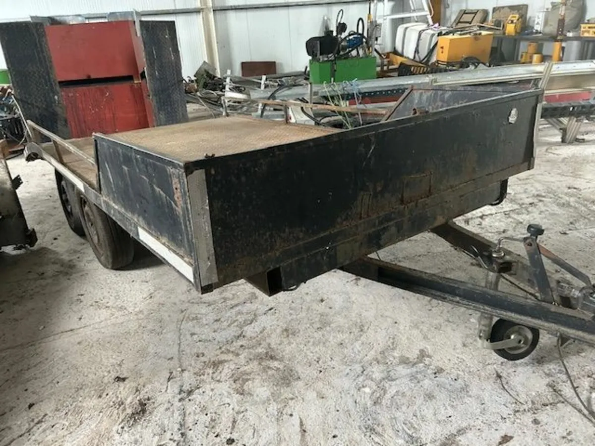 Beaver Tail Car Transporter - Image 1