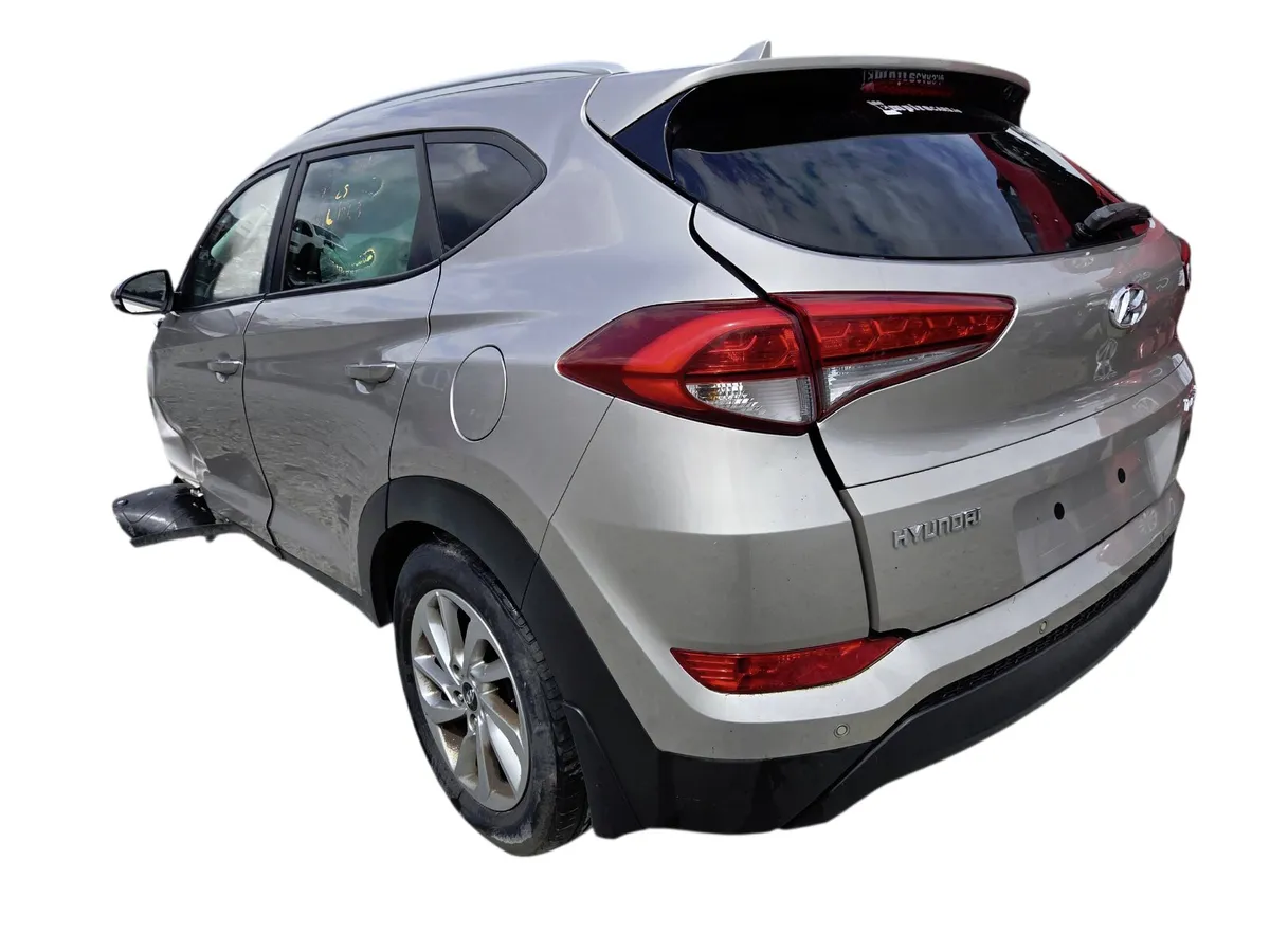 2016 HYUNDAI TUCSON For Breaking/Dismantling - Image 4