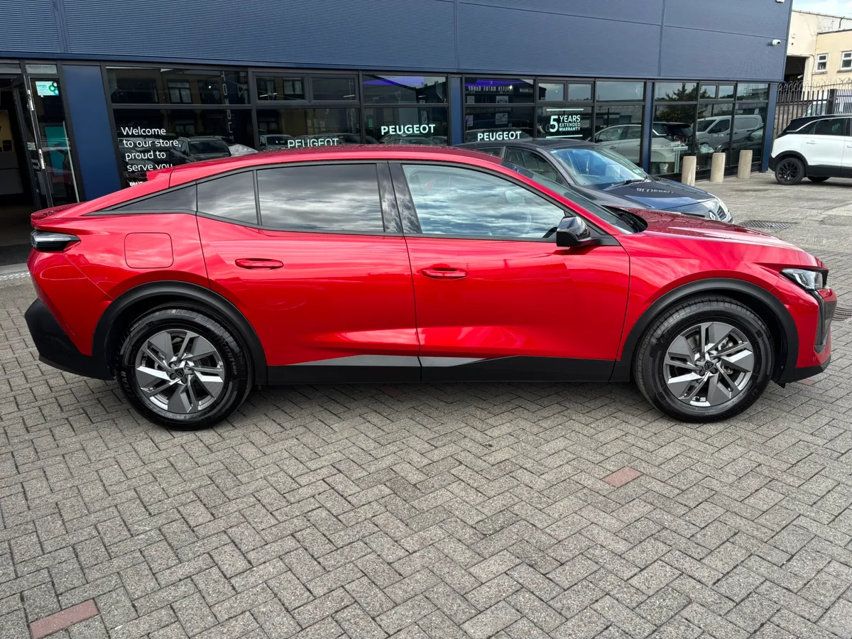 2024 Peugeot 408 Allure 1.2 scrappage offer - Image 3