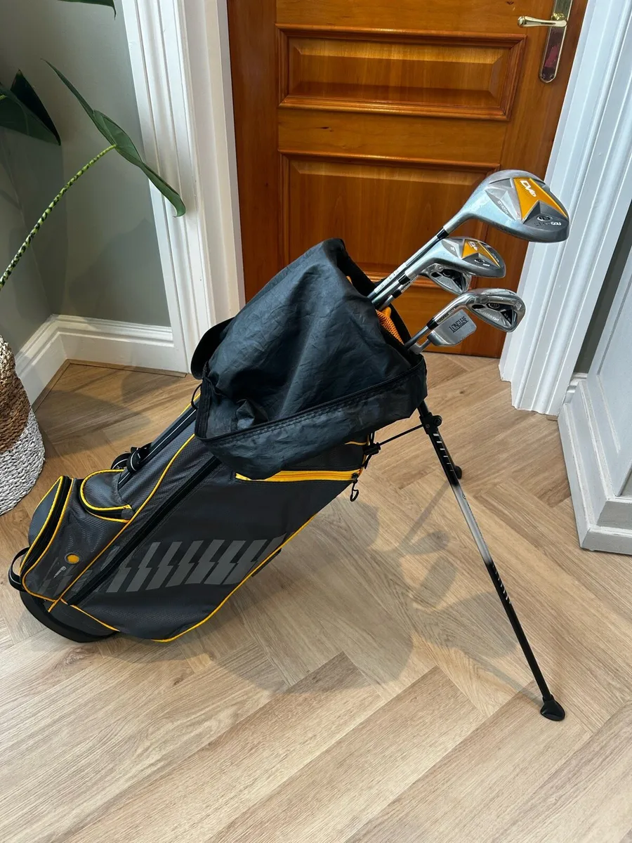 *Left handed* us kids golf clubs 63” - Image 1