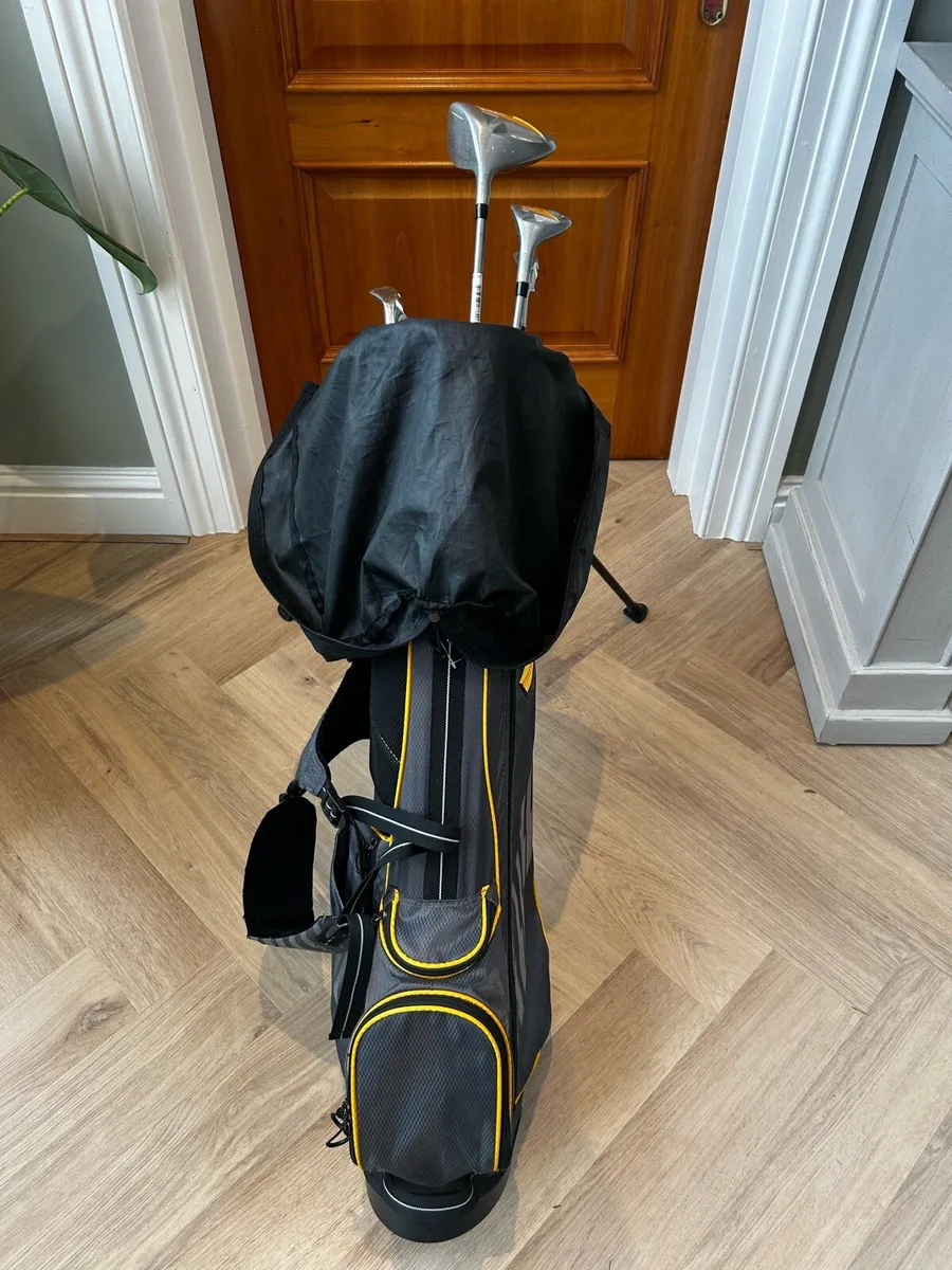 *Left handed* us kids golf clubs 63” - Image 3