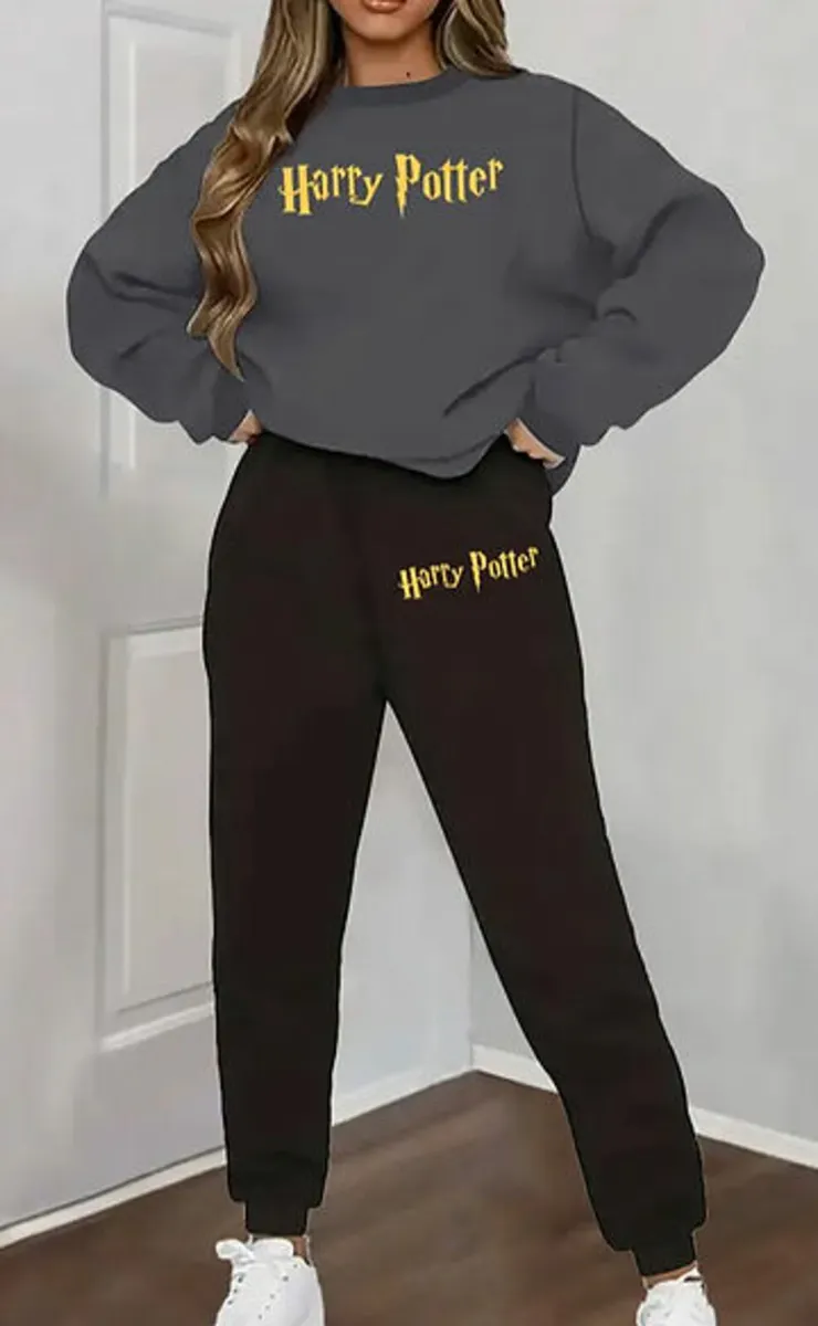 Women's tracksuit - Image 1