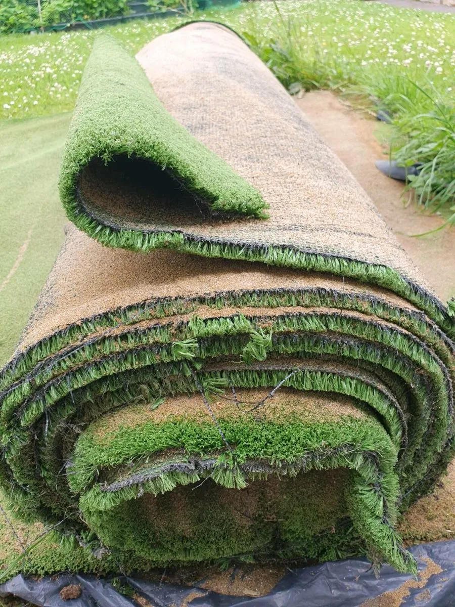 Artificial grass roll 5m x1.8m section Sand filled - Image 2
