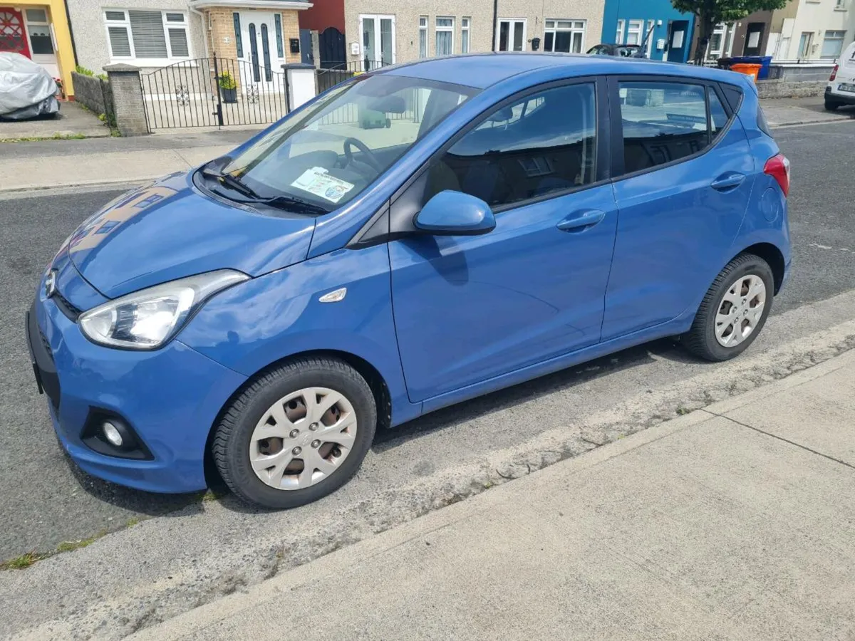 Hyundai i10 - Image 2