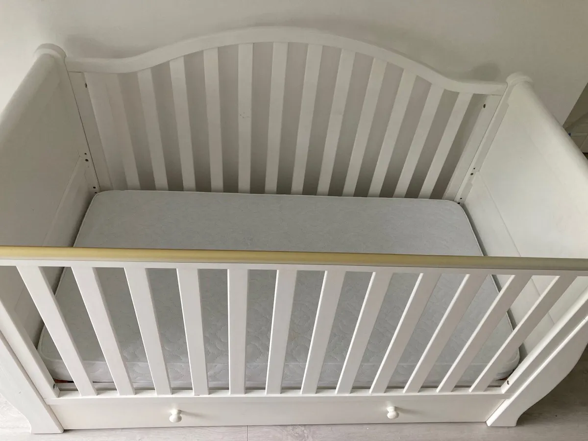 Sleigh cot bed - Image 3