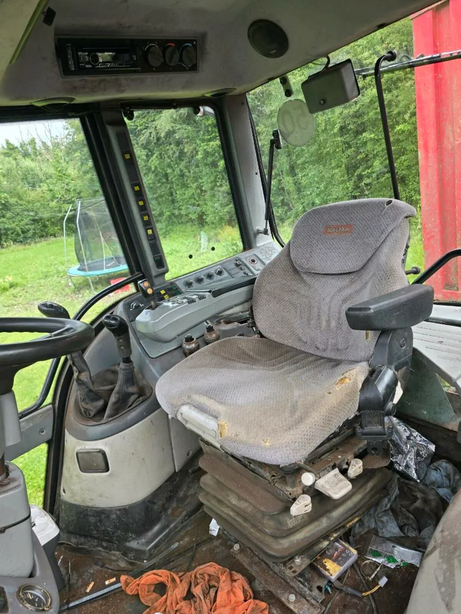 Valtra t130 - Image 3