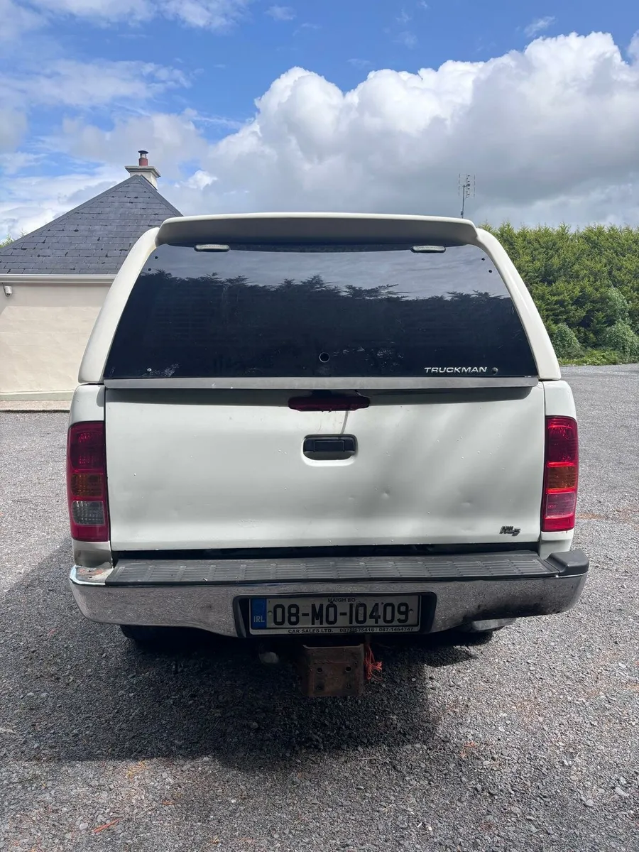 Toyota Hilux - Image 3
