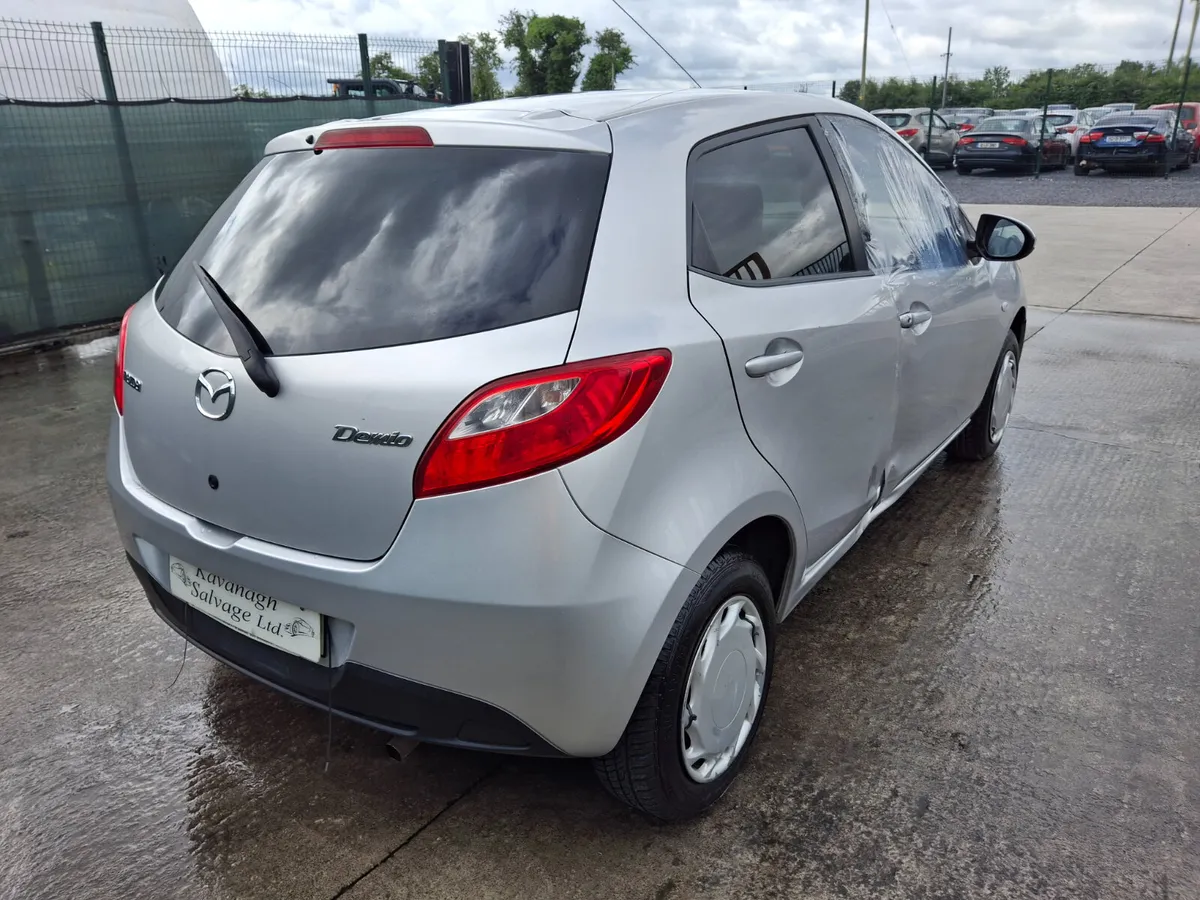 2012 Mazda Demio 1.4 Automatic - Image 4