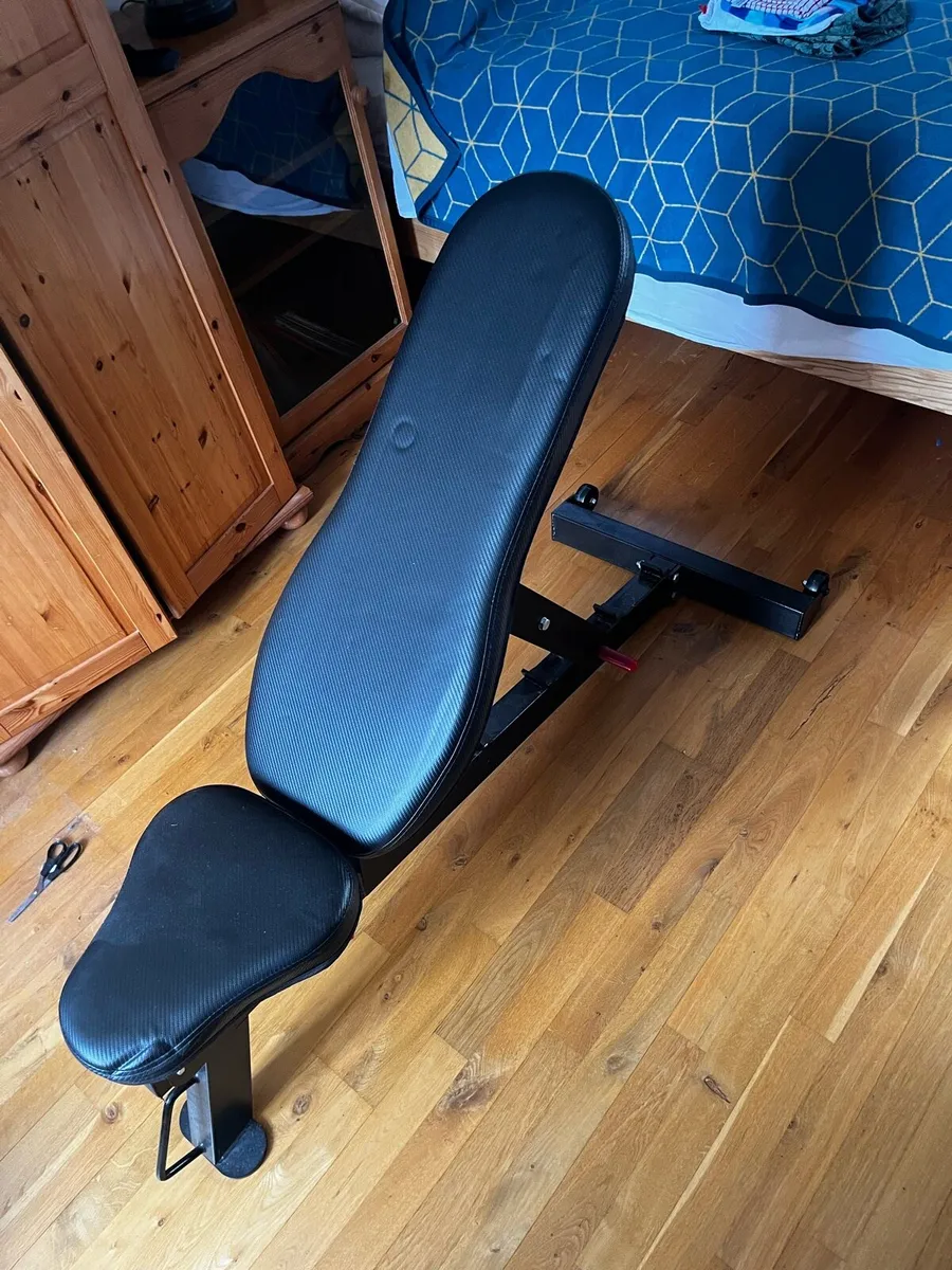 Home Gym Equipment - Image 1
