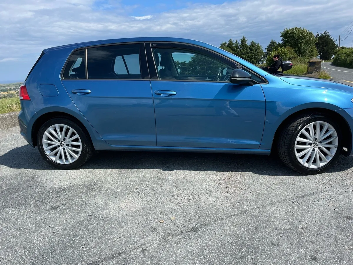 Volkswagen Golf - Image 3