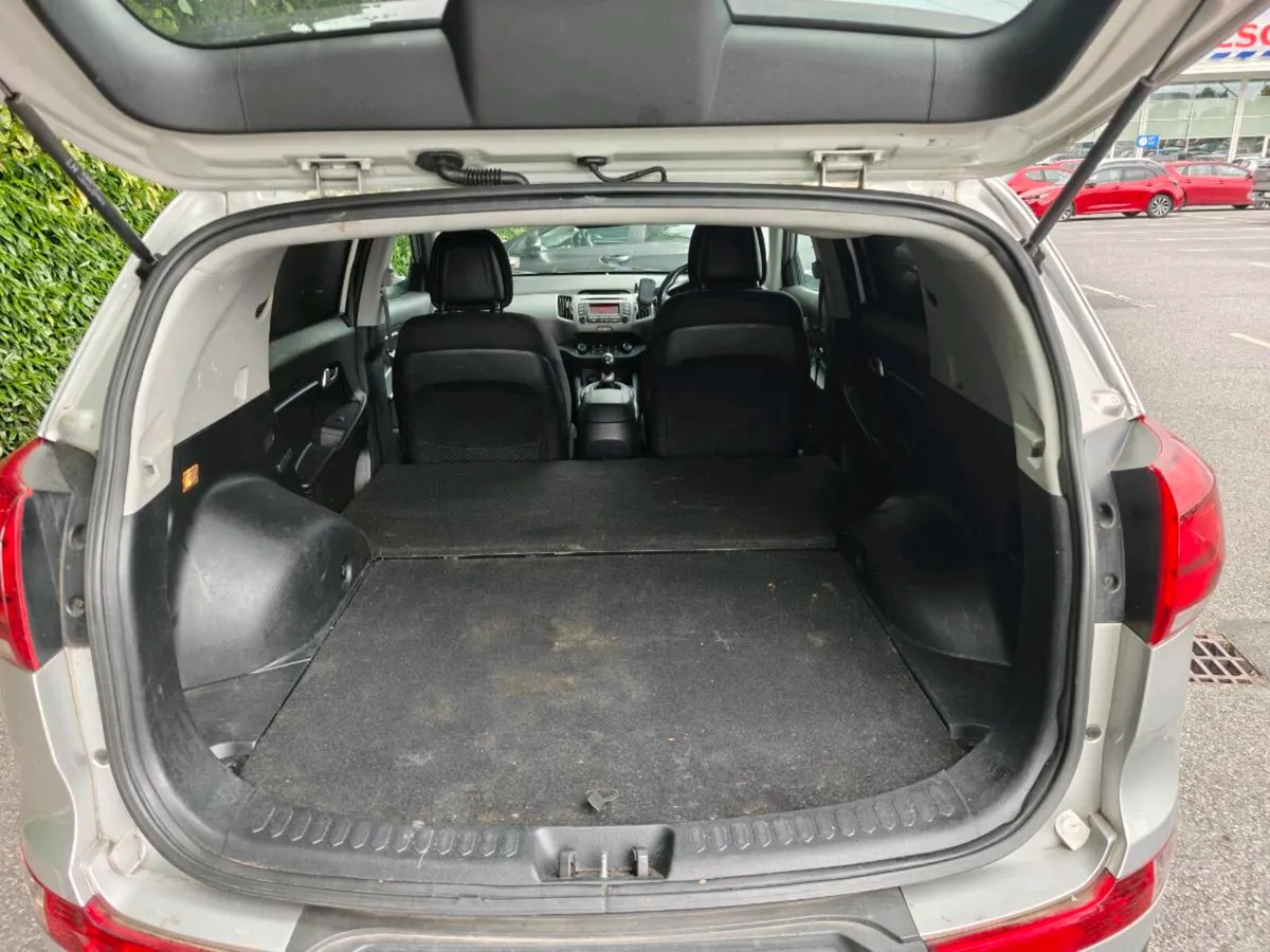 Commercial Suv - Image 3