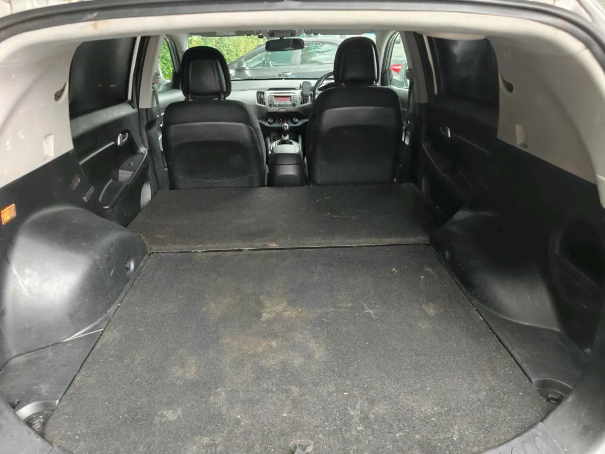 Commercial Suv - Image 4