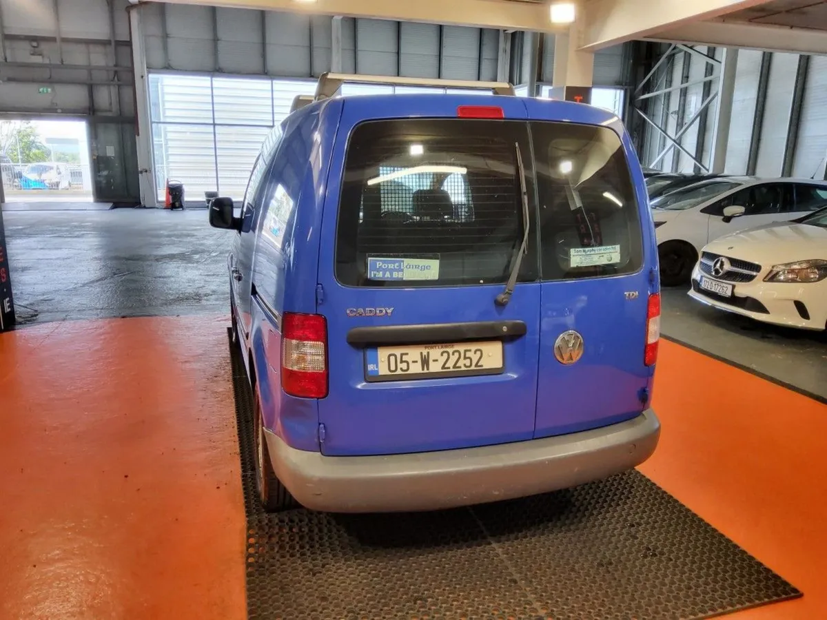 Volkswagen Caddy Caddy 1.9 TDI 77kw DSD 5DR - Image 4