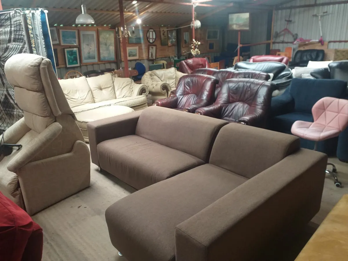 A massive amount of mixed furniture - Image 2