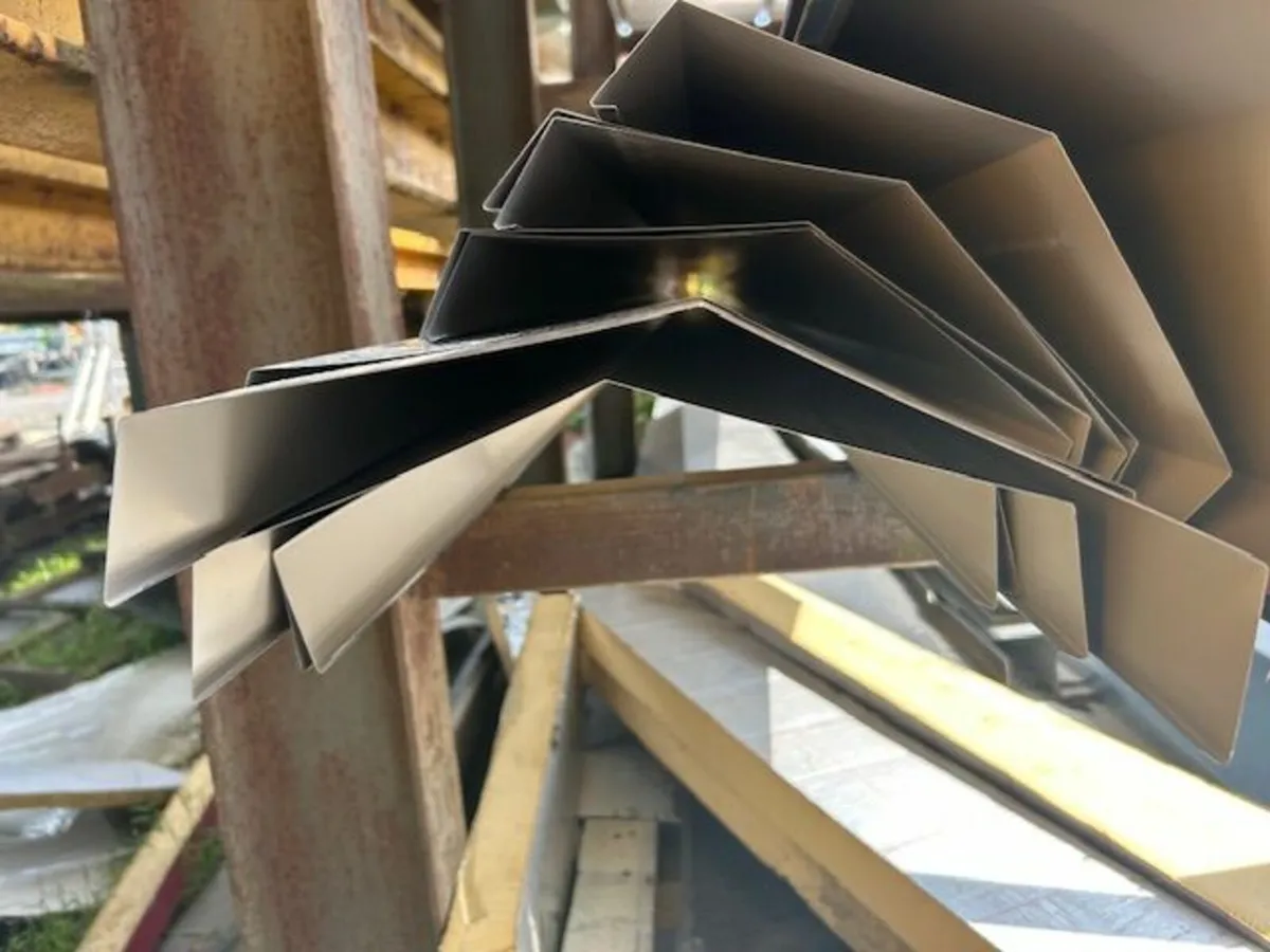 Cladding Pier Wall Flashing For Sale, Job Lot - Image 3
