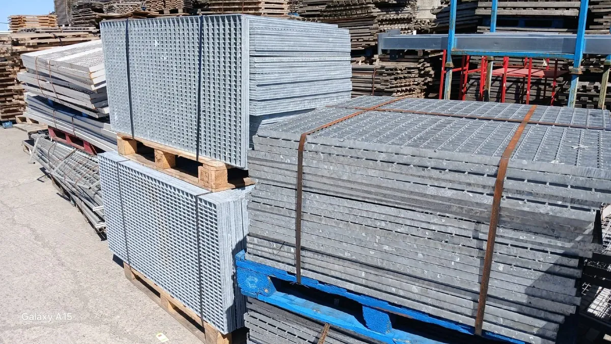 Galvanised Steel Walkway Flow Forge Grate Panels - Image 3