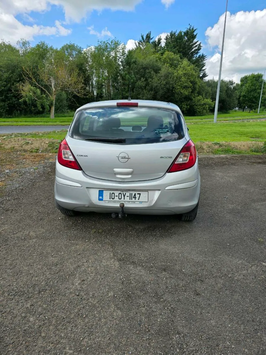Opel Corsa 1.2 2010 Diesel - Image 2