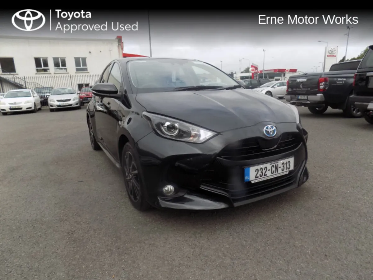 Toyota Yaris YARIS 1.5 HYBRID L/SPORT - Image 1
